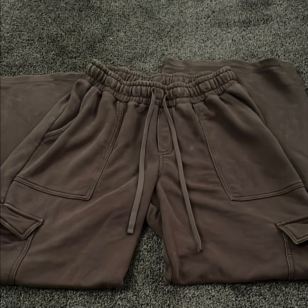 woman’s Brown sweatpants